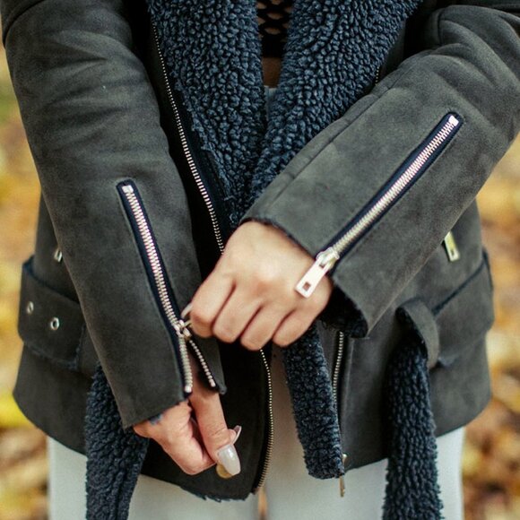 Olive Green Shearling Women's Jacket - Picture 5 of 7